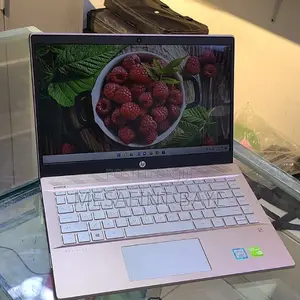 New Laptop HP Pavilion 11 8GB Intel Core I7 SSD 512GB