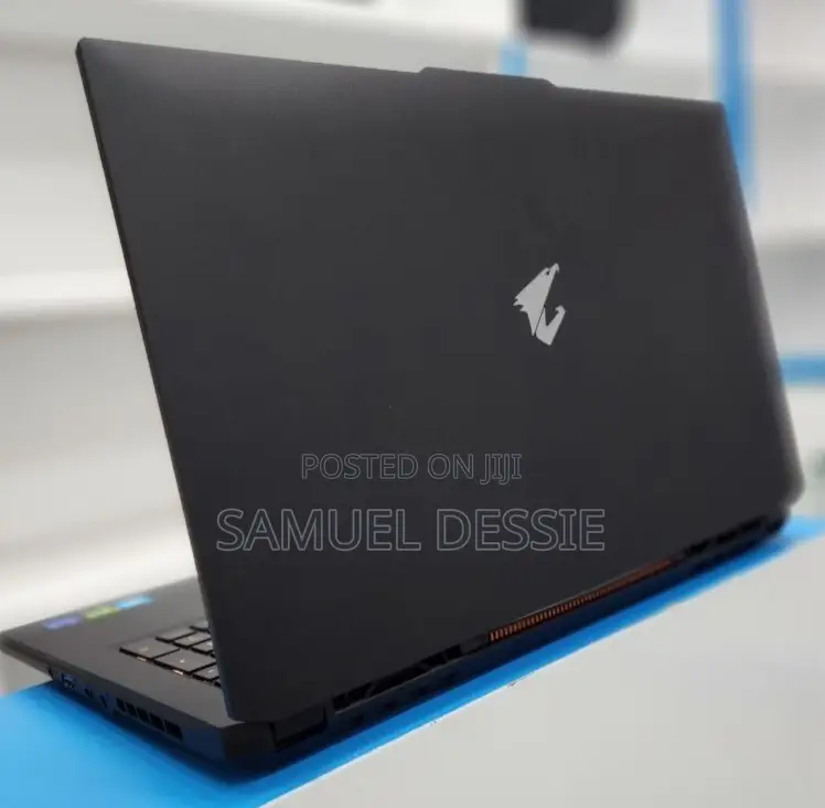 New Laptop Gigabyte Aorus 16GB Intel Core I7 SSD 1T
