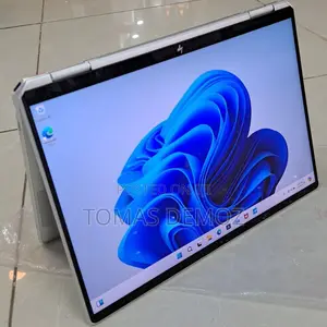 Photo - New Laptop HP Spectre X360 8GB Intel Core I5 SSD 512GB