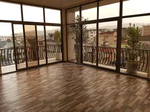7bdrm House in የሚሸጥ ቤት ሰሚት ፍየል ቤት, Bole for sale
