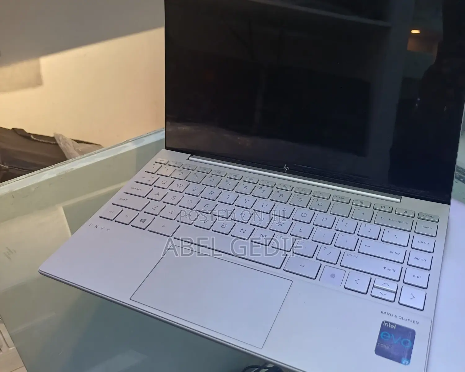 New Laptop HP Envy 14 8GB Intel Core i7 SSD 512GB