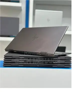 New Laptop HP Envy X360 8GB AMD Ryzen 7 SSD 512GB