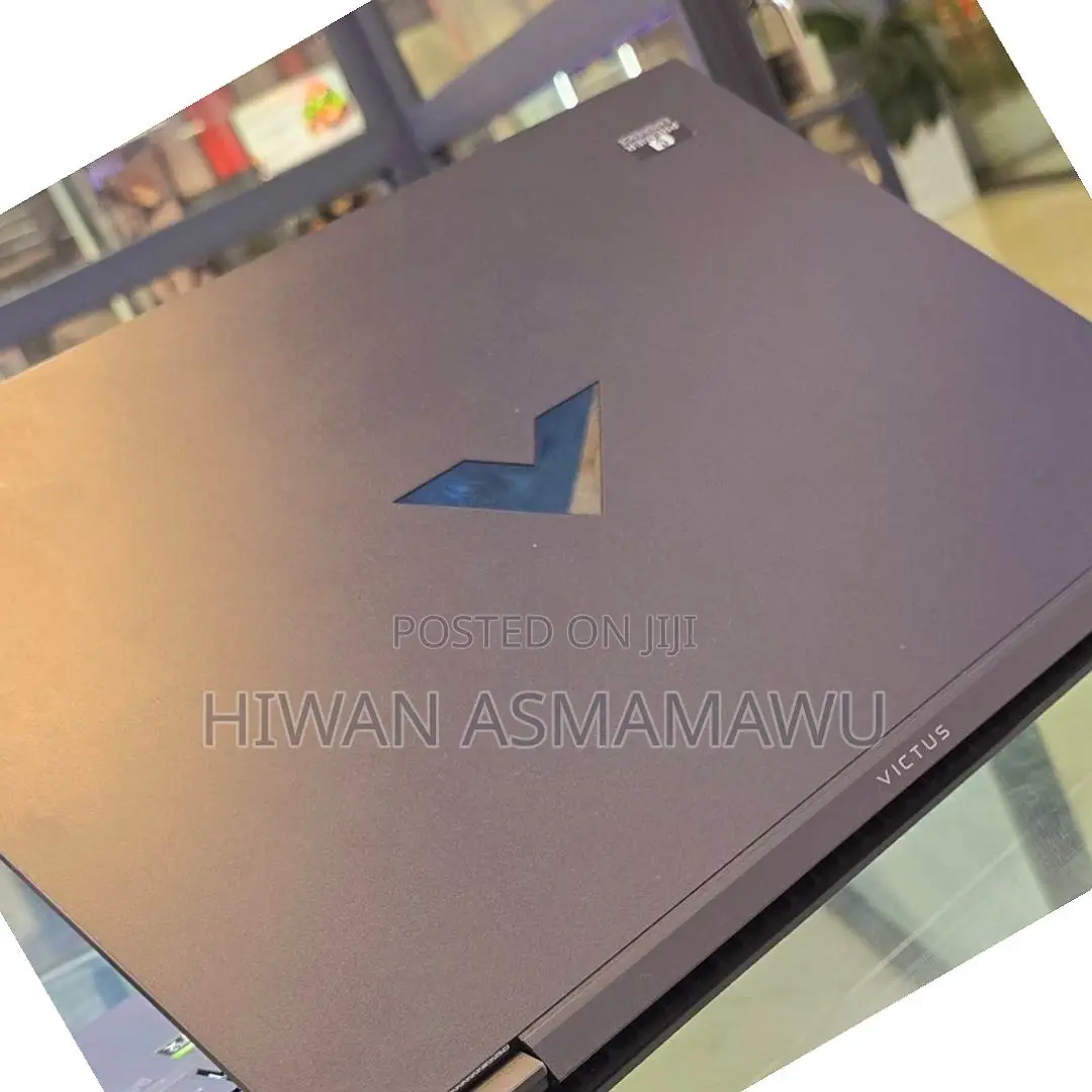 New Laptop HP Victus 15 16GB Intel Core I7 SSD 1T