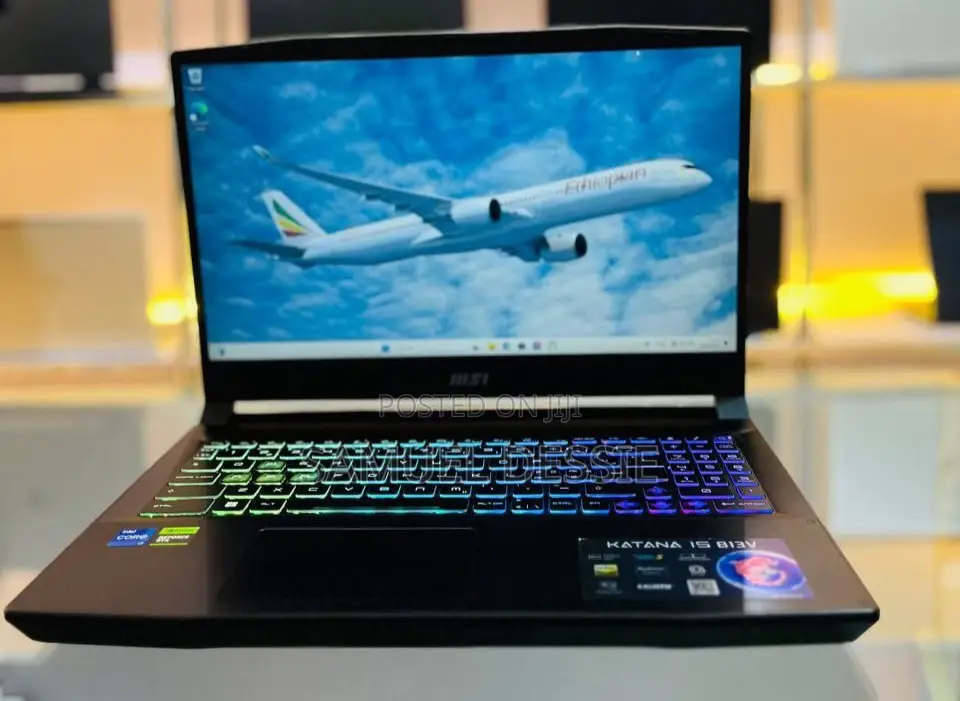 New Laptop MSI Katana 15 16GB Intel Core I7 SSD 1T