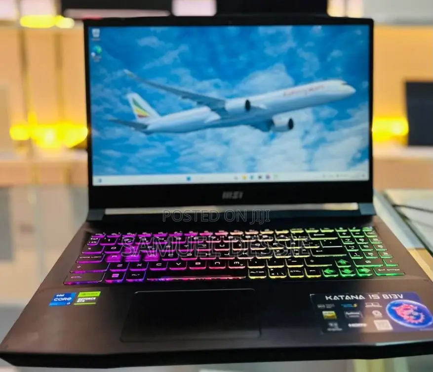 New Laptop MSI Katana 15 16GB Intel Core I7 SSD 1T