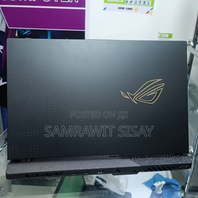 New Laptop Asus ROG Strix G15 16GB AMD Ryzen 7 SSD 1T