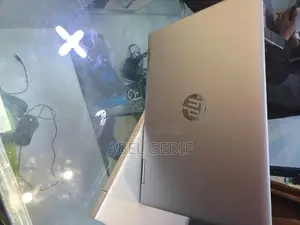 New Laptop HP Pavilion 14 8GB Intel Core i7 SSD 512GB