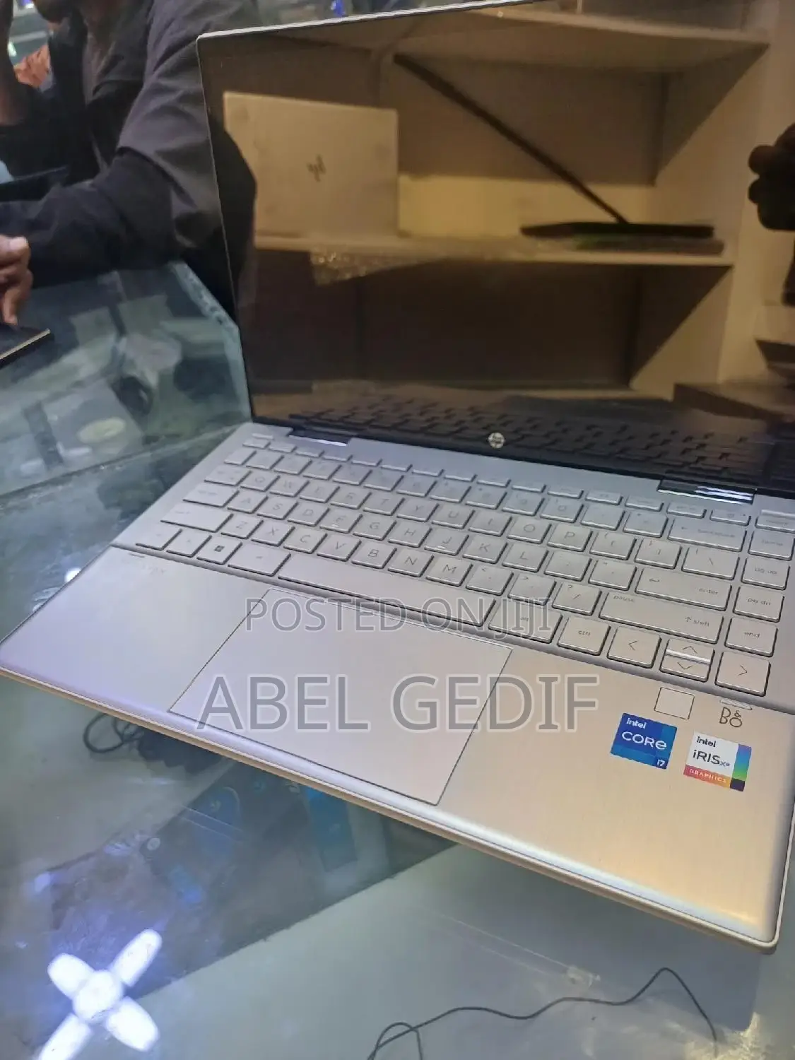 New Laptop HP Pavilion 14 8GB Intel Core i7 SSD 512GB