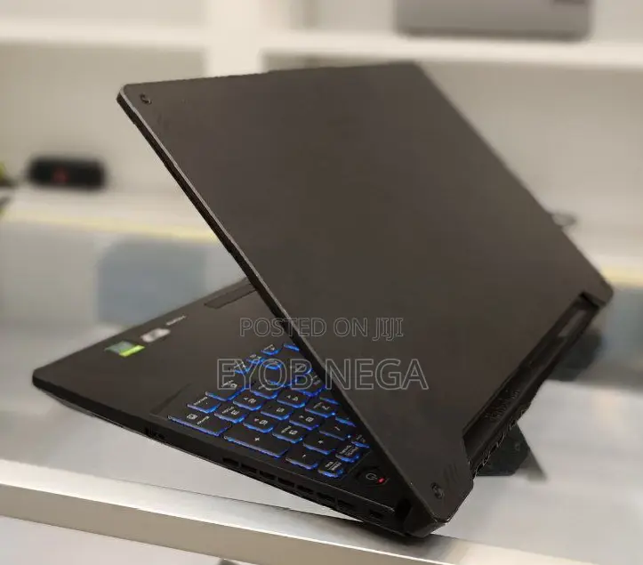 New Laptop Asus TUF Gaming A15 16GB Intel Core i7 SSD 512GB