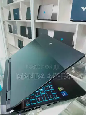 New Laptop Acer Predator Helios 300 16GB Intel Core I7 SSD 512GB