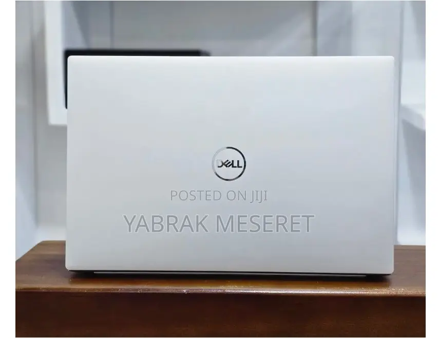 New Laptop Dell XPS 15 32GB Intel Core I7 SSD 1T