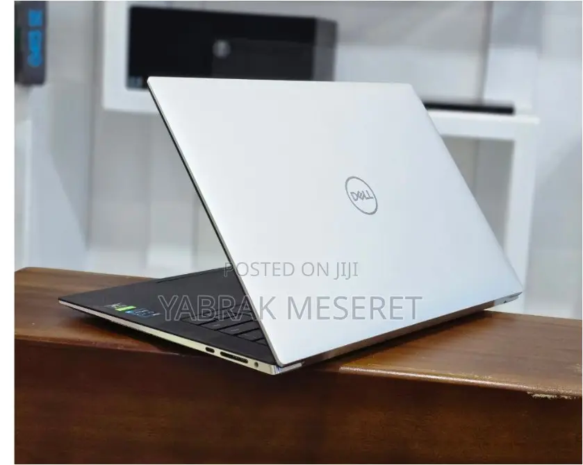 New Laptop Dell XPS 15 32GB Intel Core I7 SSD 1T