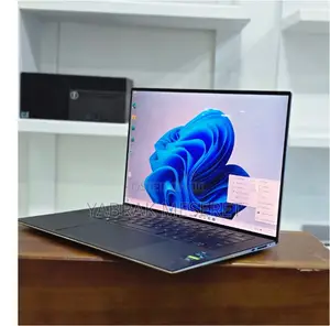 New Laptop Dell XPS 15 32GB Intel Core I7 SSD 1T