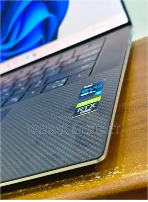 New Laptop Dell XPS 15 32GB Intel Core I7 SSD 1T