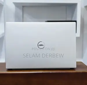 Photo - New Laptop Dell XPS 15 32GB Intel Core I7 SSD 1T