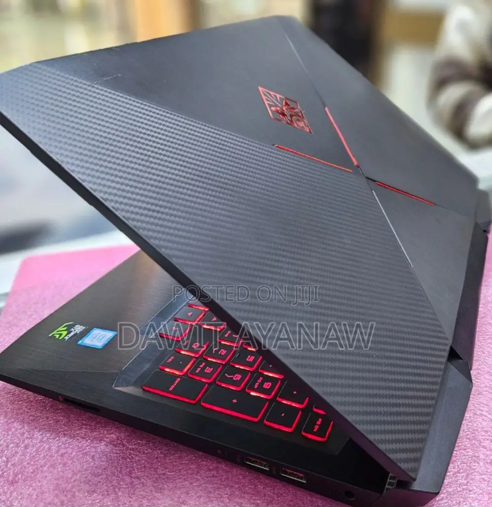 New Laptop HP 4GB Intel Core I7 SSD 512GB