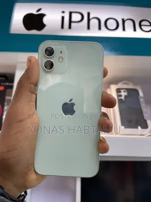 Photo - New Apple iPhone 12 128 GB Blue