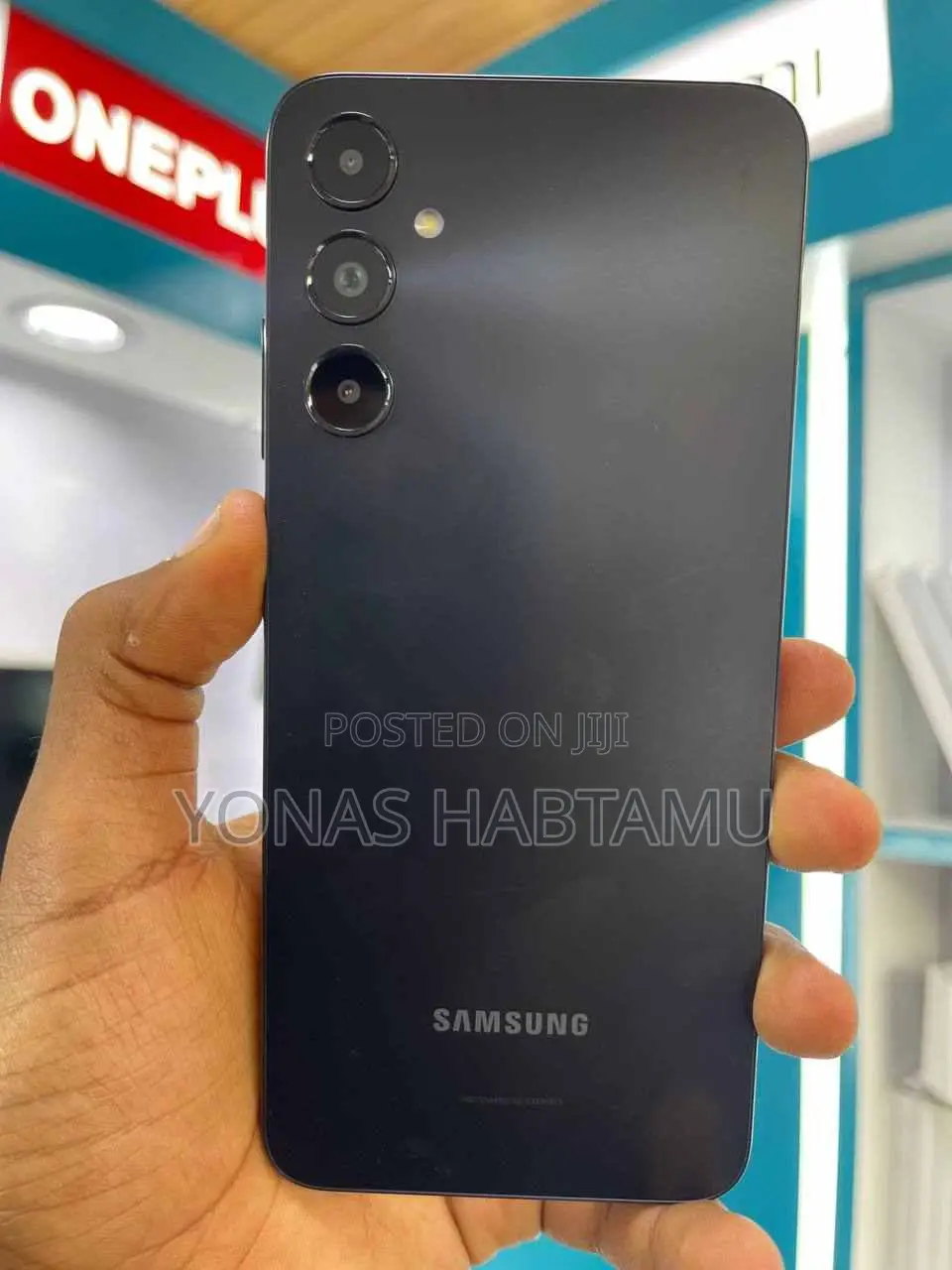 New Samsung Galaxy A04s 128 GB Black