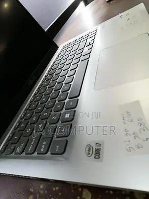 New Laptop Asus VivoBook 15 X505BA 8GB Intel Core I7 SSD 512GB