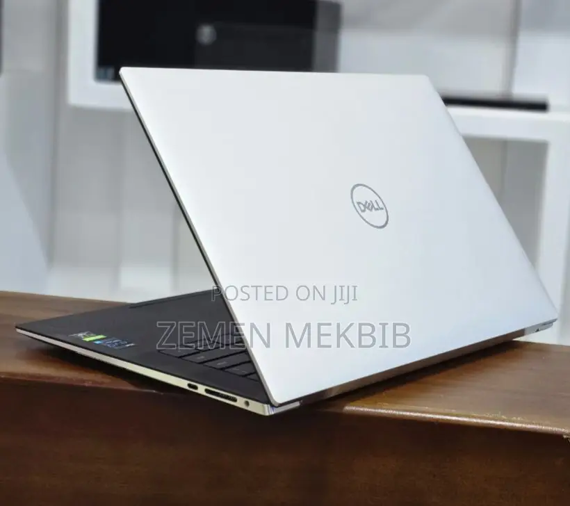 New Laptop Dell XPS 15 32GB Intel Core I7 SSD 1T
