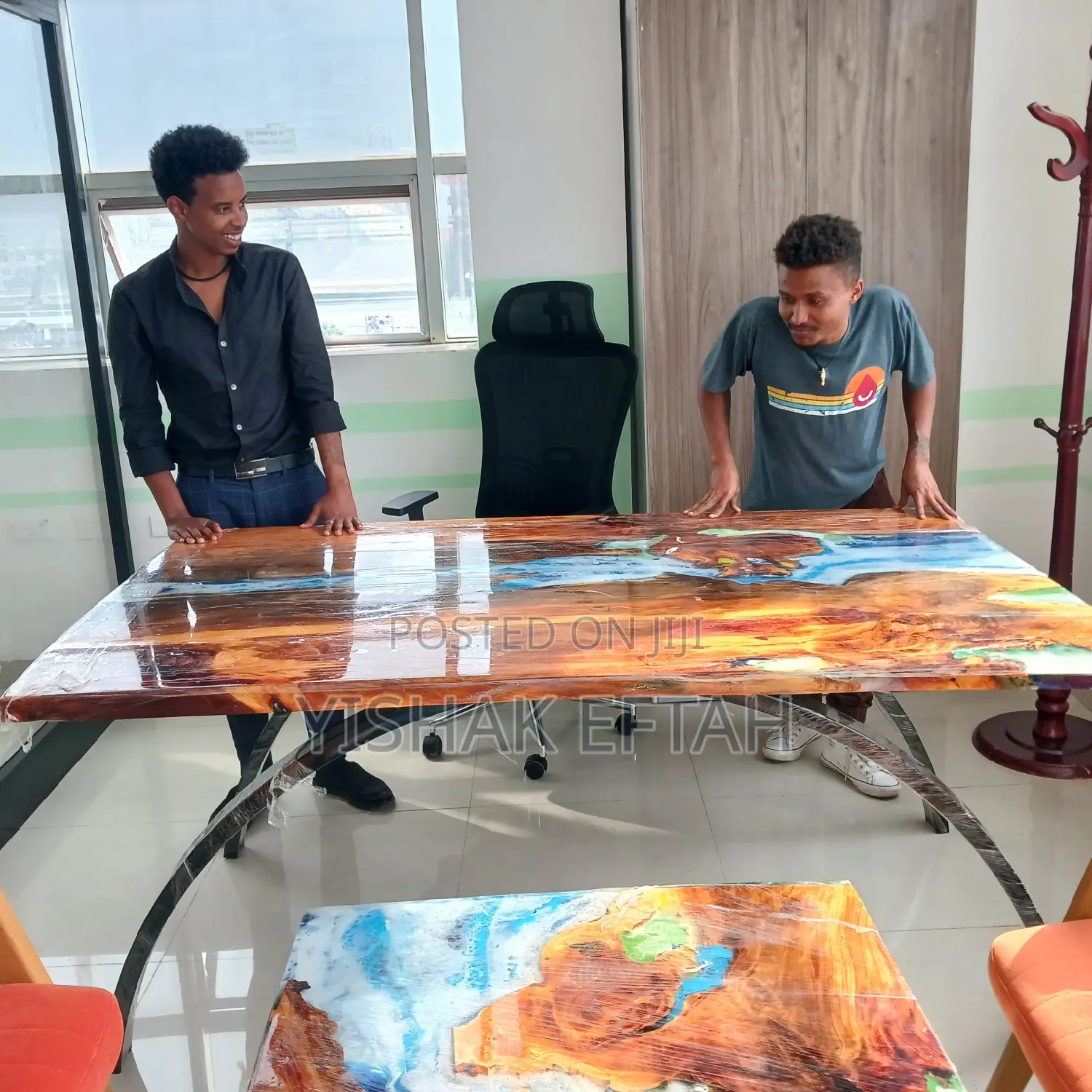 Epoxy Resins. River Tabel