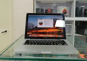 Laptop Apple MacBook Pro 8GB Intel Core I5 SSD 500GB