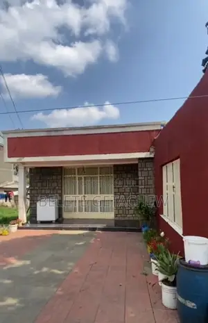 ኮተቤ ካራ ፤ ቆንጆ ቦታ ሽያጭ ለሪልስቴት አልሚዎች - 1122 ካ.ሜ