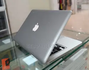 Laptop Apple MacBook Pro 2011 8GB Intel Core I5 HDD 500GB