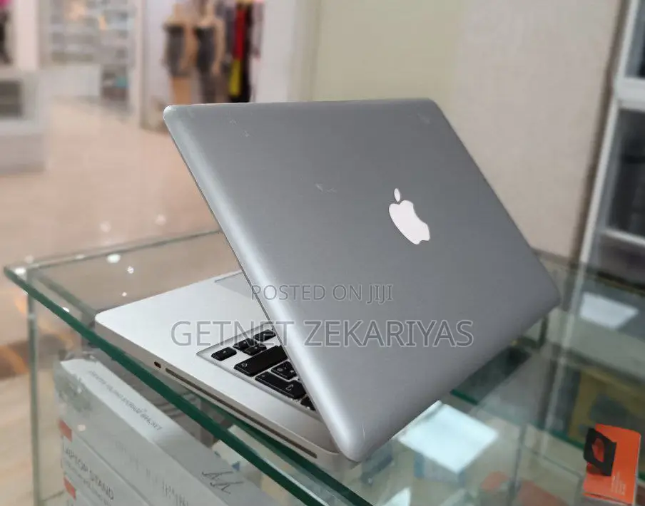 New Laptop Apple MacBook Pro 2011 8GB Intel Core I5 HDD 500GB