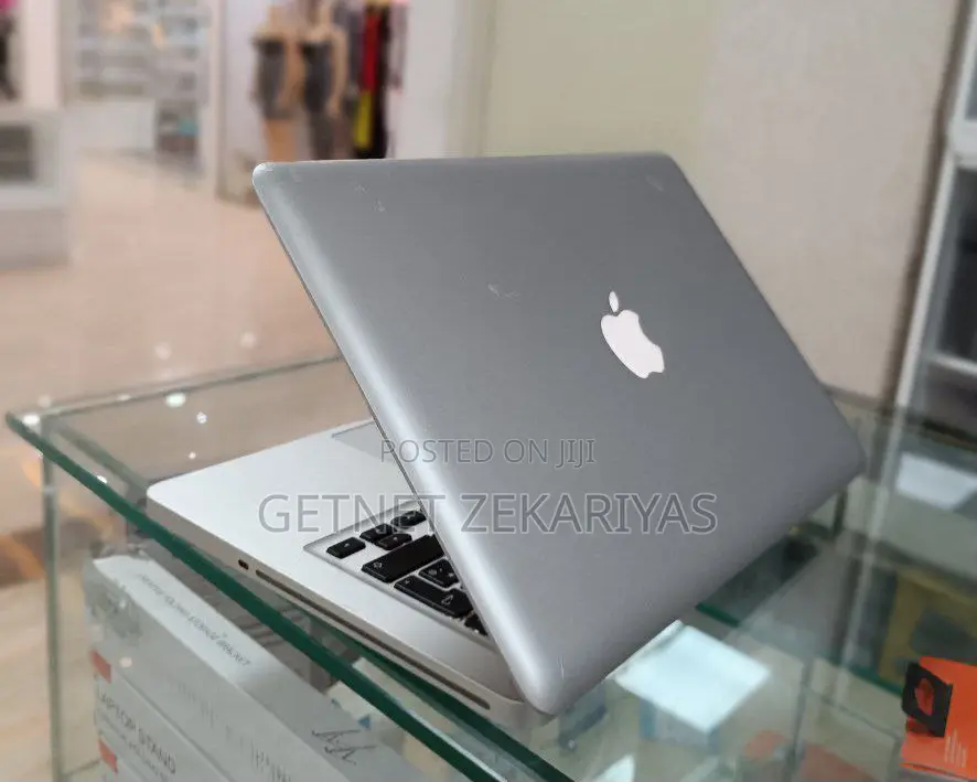 New Laptop Apple MacBook Pro 2011 8GB Intel Core I5 HDD 500GB