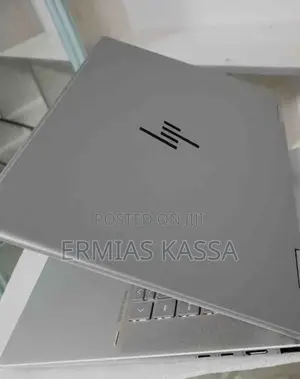 New Laptop HP Envy X360 15t 8GB Intel Core I5 SSD 512GB