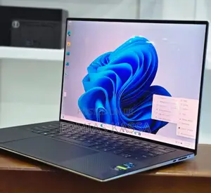 New Laptop Dell XPS 15 32GB Intel Core I7 SSD 1T