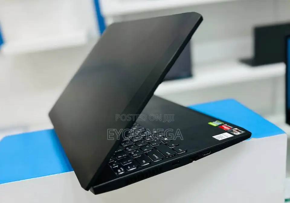 New Laptop Lenovo IdeaPad 1 16GB AMD Ryzen 5 SSD 512GB