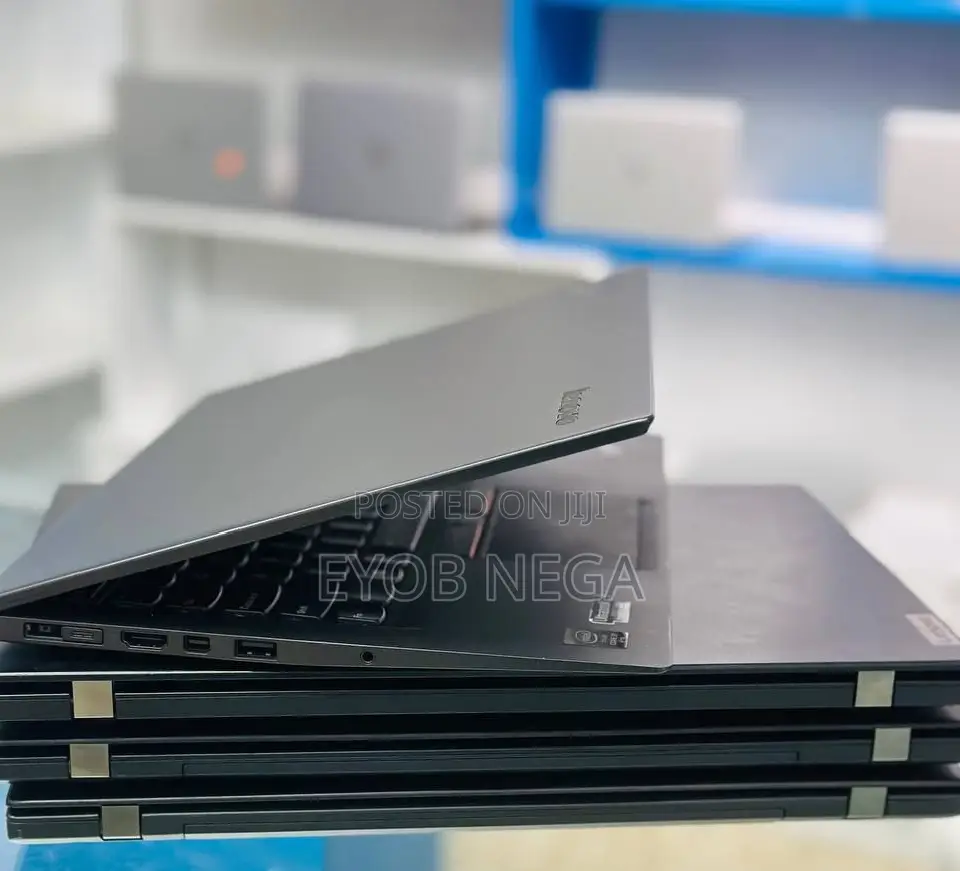 New Laptop Lenovo ThinkPad X1 Carbon 8GB Intel Core I7 SSD 256GB