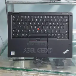 Photo - New Laptop Lenovo ThinkPad Yoga 370 16GB Intel Core I7 SSD 512GB