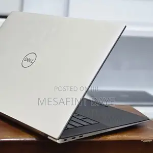 New Laptop Dell XPS 13 9320 32GB Intel Core I7 SSD 1T