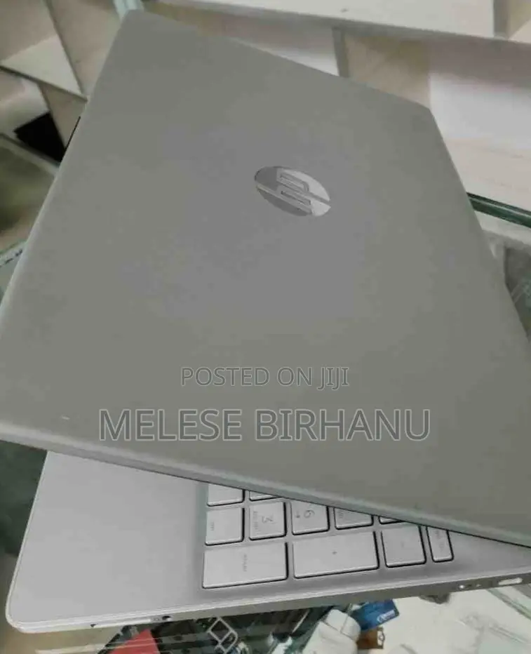 New Laptop HP Stream Notebook 8GB AMD Ryzen 3 SSD 256GB