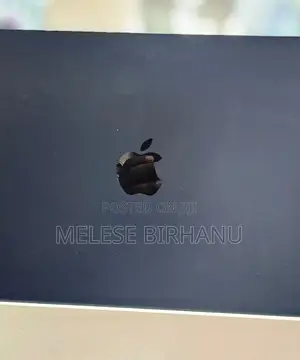 Photo - New Laptop Apple MacBook Air 2022 M2 8GB Apple M2 Ultra SSD 256GB