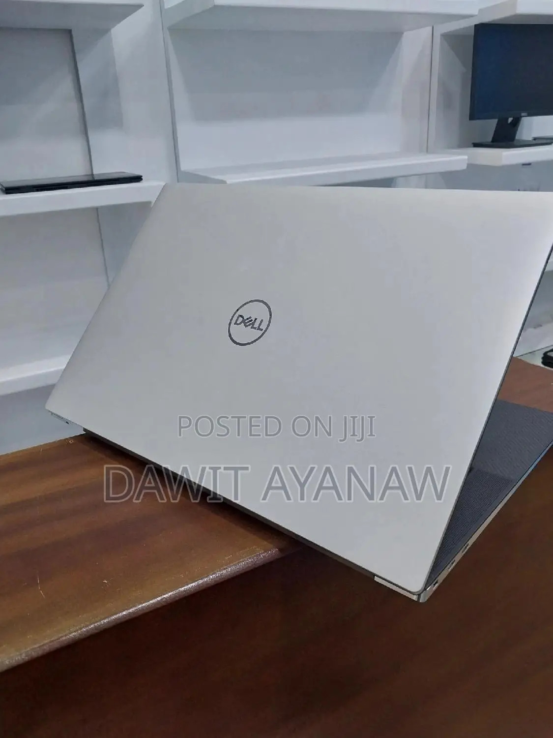 New Laptop Dell XPS 15 32GB Intel Core I7 SSD 1T