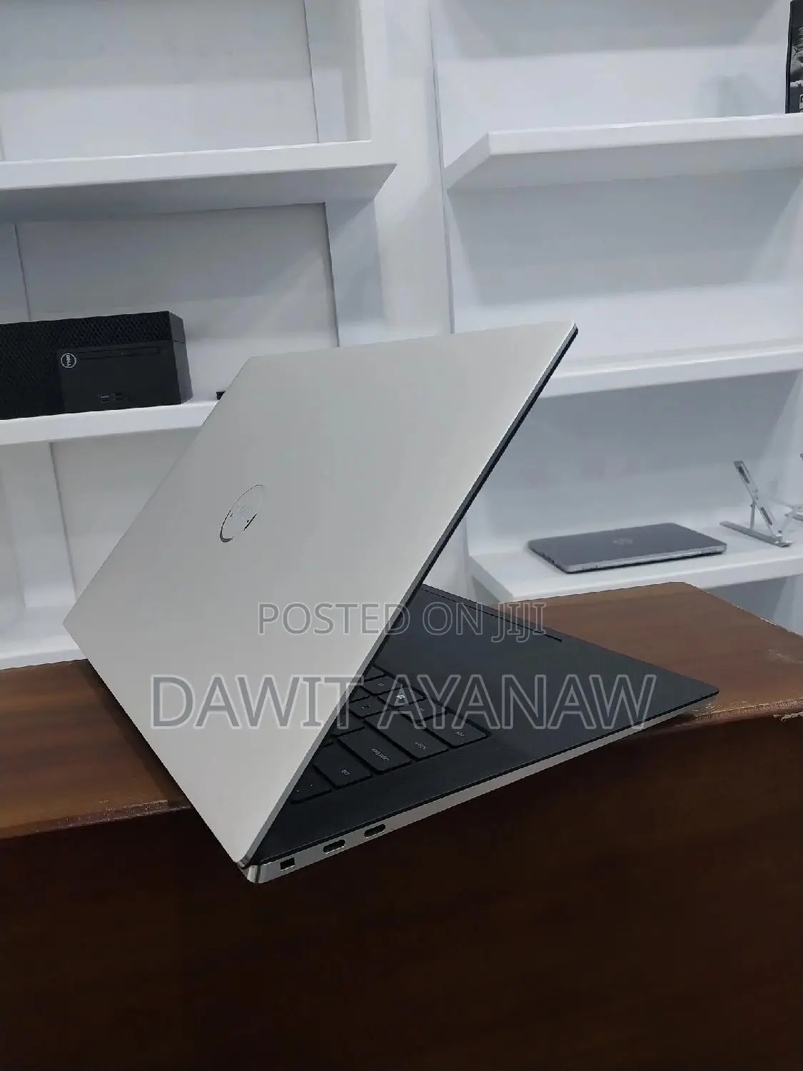 New Laptop Dell XPS 15 32GB Intel Core I7 SSD 1T