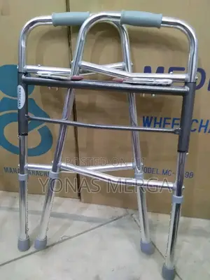 Photo - Walker昂walker母walker眉walker Adult #Walker With Wheels/Weker