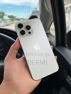 Photo - New Apple iPhone 15 Pro Max 256 GB White