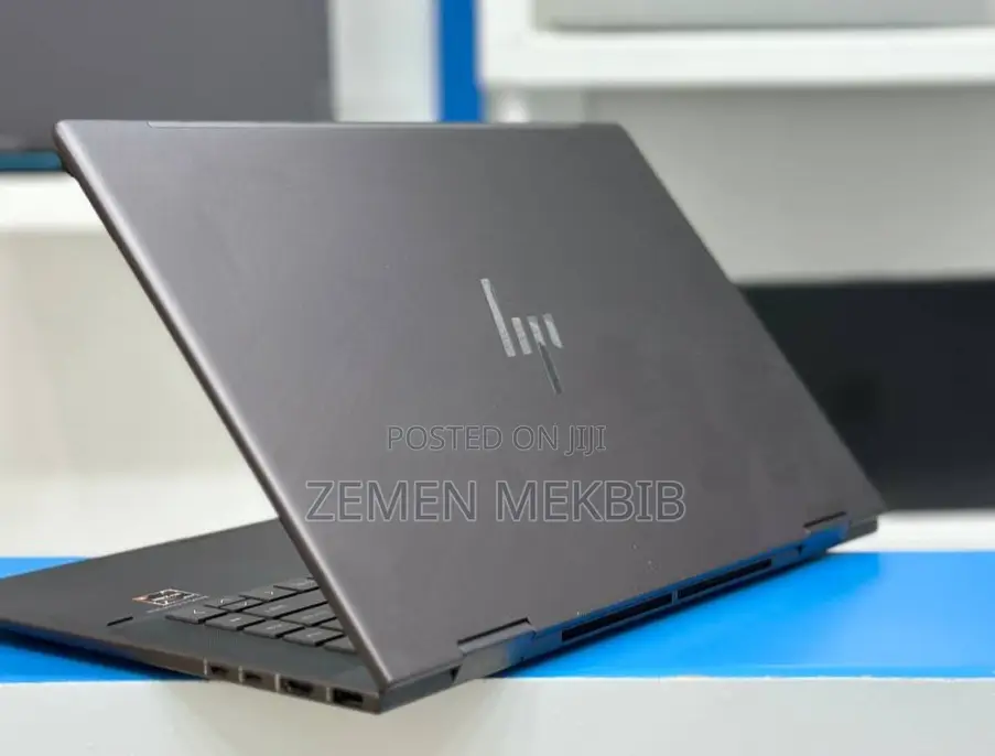 New Laptop HP 8GB AMD Ryzen 5 SSD 512GB