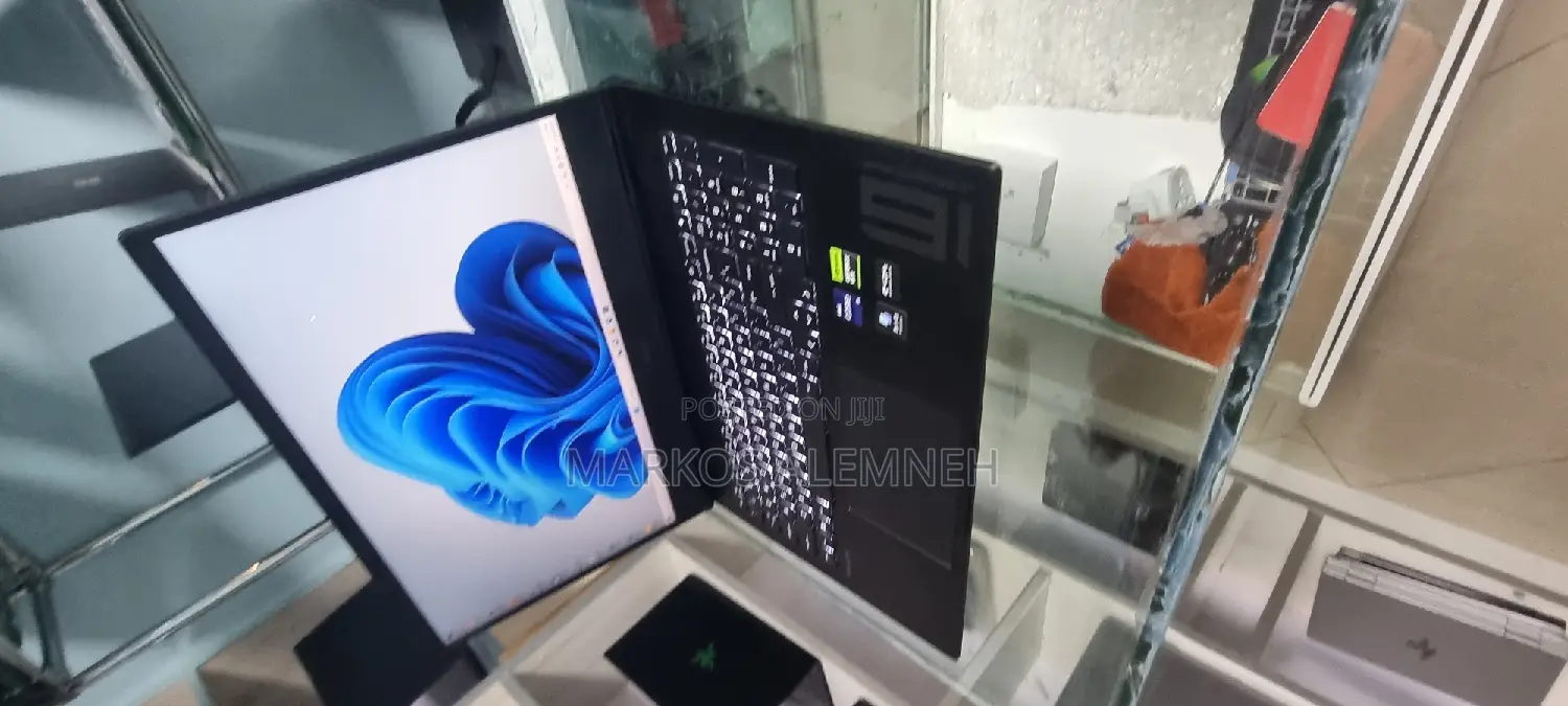 New Laptop Asus ROG Strix G15 32GB Intel Core I7 SSD 1T