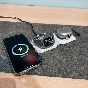 Photo - 3 in 1 Foldable Magnetic Wireless Charger