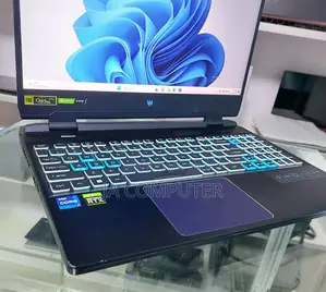 New Laptop Acer Predator Helios 300 16GB Intel Core I7 SSD 512GB