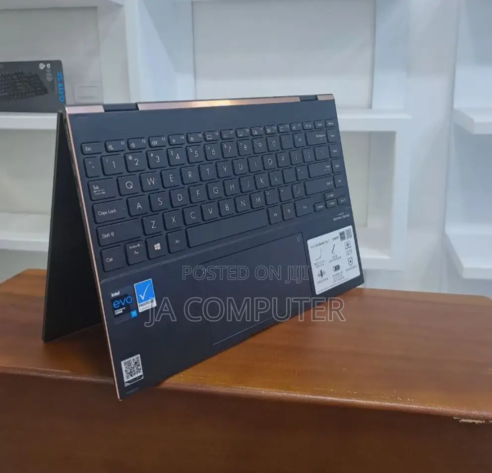 New Laptop Asus ZenBook UX31E 16GB Intel Core I7 SSD 1T