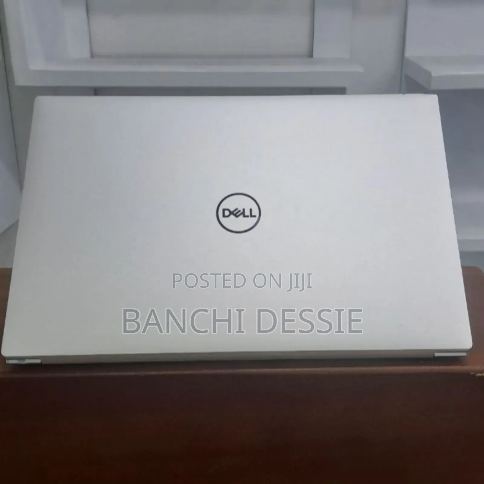 New Laptop Dell XPS 15 32GB Intel Core I9 SSD 2T