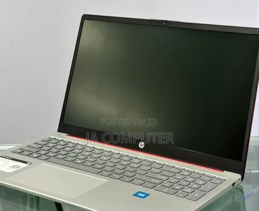 New Laptop HP Stream Notebook 8GB Intel Celeron SSD 128GB