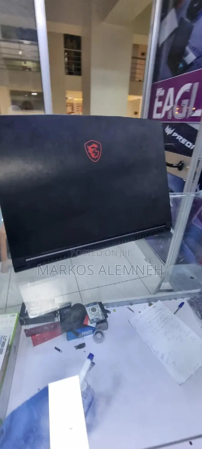 New Laptop MSI GF63 24GB Intel Core I7 SSD 1T